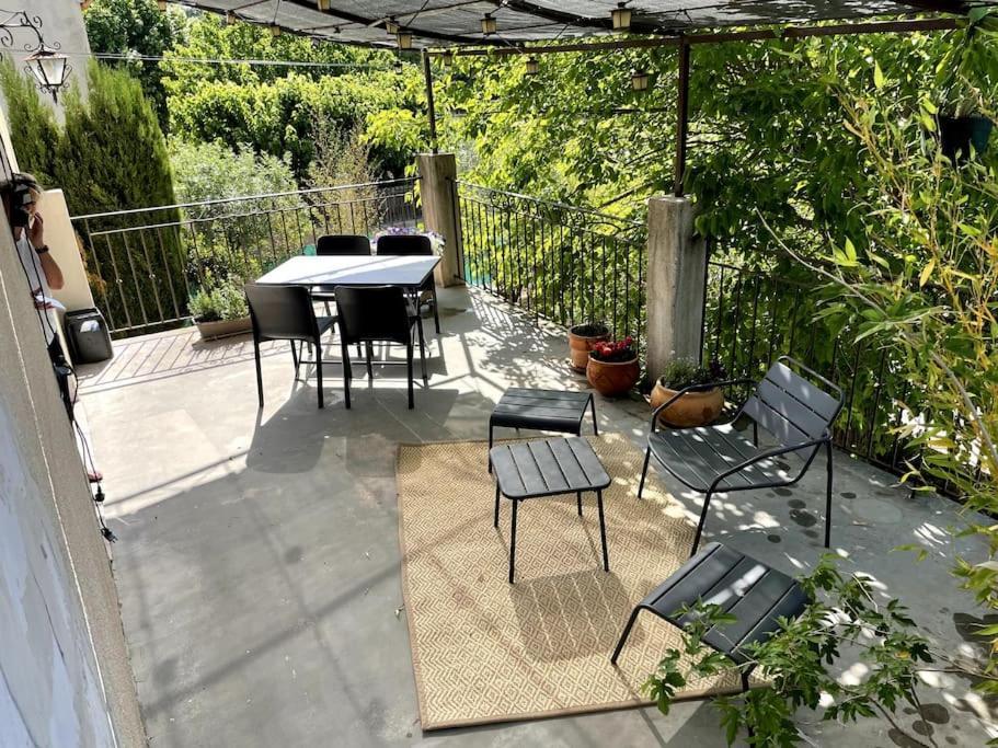 Ar De Vie Villa Chaleureuse En Provence Ventabren Exteriér fotografie